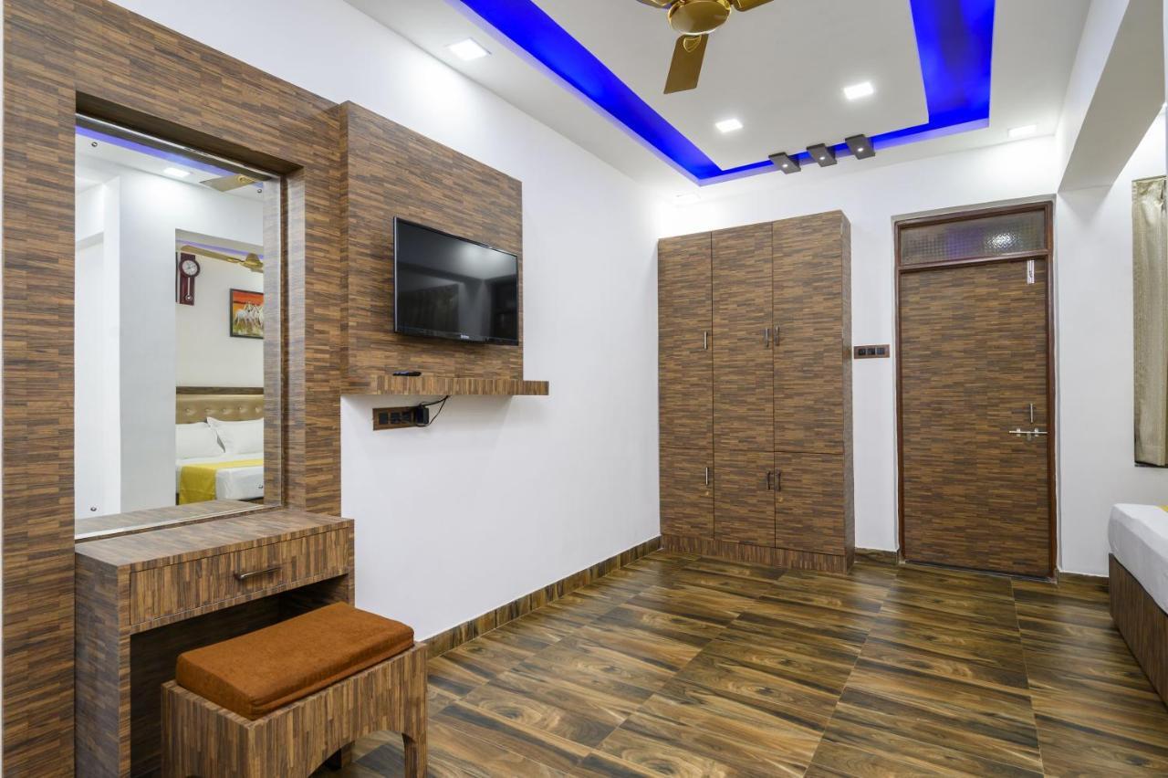 Jia Calangute Goa Appartement Buitenkant foto